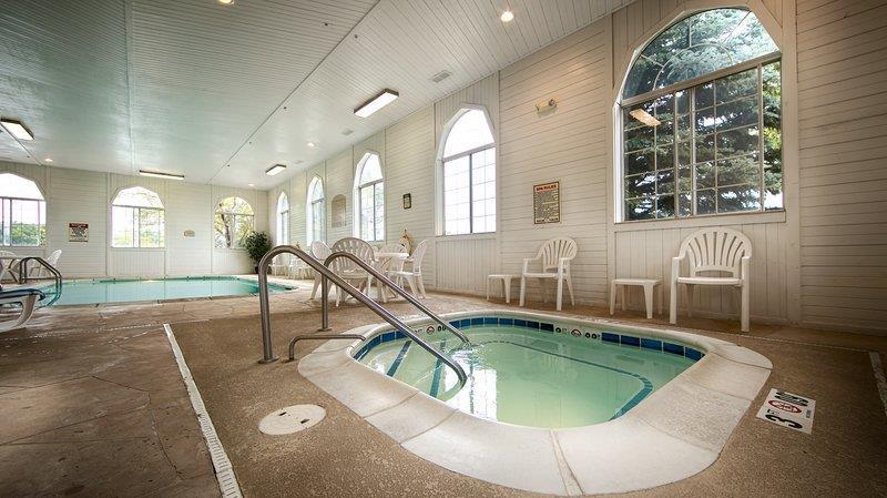 Best Western Oglesby Inn Facilities photo